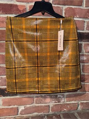 ESQUALO Yellow & Black Plaid Coated Mini Skirt